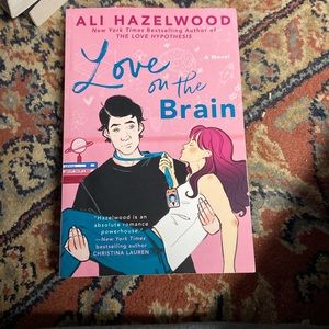 Love on the brain by Ali hazelwood